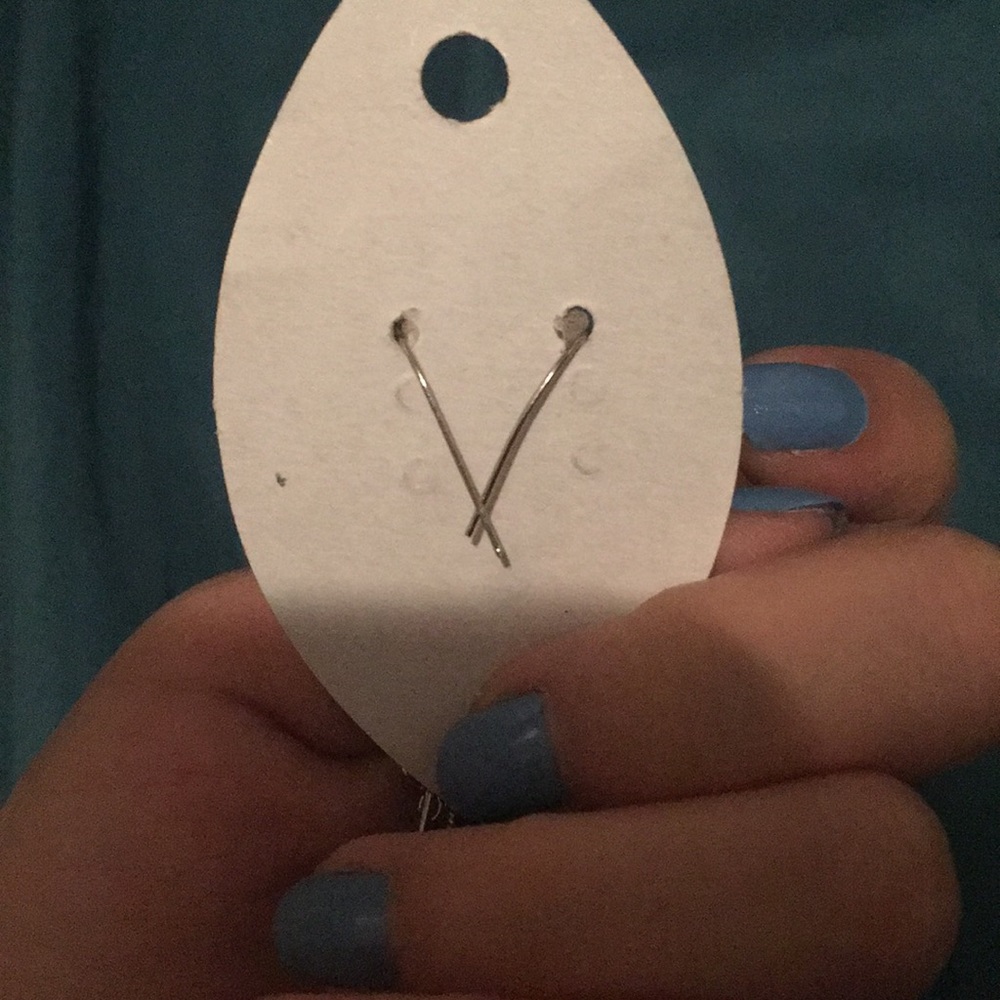 NEW earrings - Picture 2 of 3